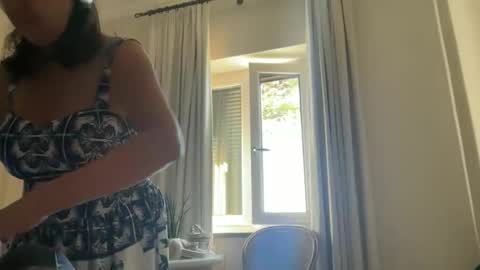 Snapshot of drresa chatting on 10-06-25, 08:34 Dr. Resa online show from 10-06-25, 08:34