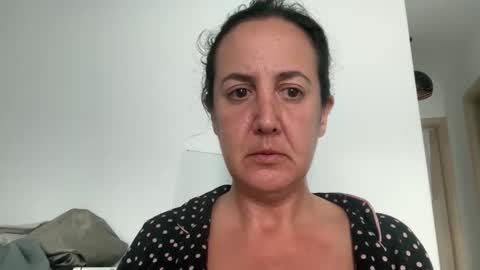 Snapshot of drresa chatting on 10-23-25, 02:16 Dr. Resa online show from 10-23-25, 02:16