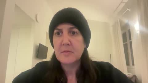 Dr. Resa online show from 03-12-26, 06:36