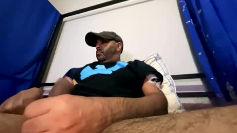 Snapshot of drspunkalott chatting on 12-22-25, 06:43 drspunkalott online show from 12-22-25, 06:43