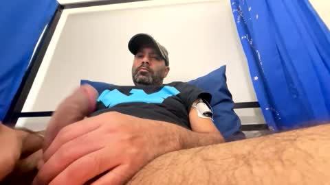 Snapshot of drspunkalott chatting on 01-15-26, 06:00 drspunkalott online show from 01-15-26, 06:00