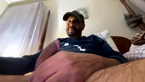 Snapshot of drspunkalott chatting on 06-01-26, 02:57 drspunkalott online show from 06-01-26, 02:57