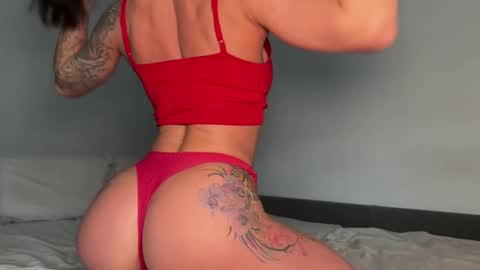 Bella online show from 04-05-26, 01:58