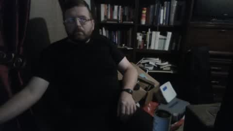 Snapshot of drunkeneagle chatting on 09-20-25, 10:05 drunkeneagle online show from 09-20-25, 10:05