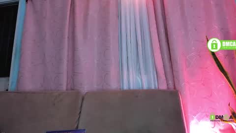 Snapshot of duamilktits chatting on 11-24-25, 08:36 duamilktits online show from 11-24-25, 08:36