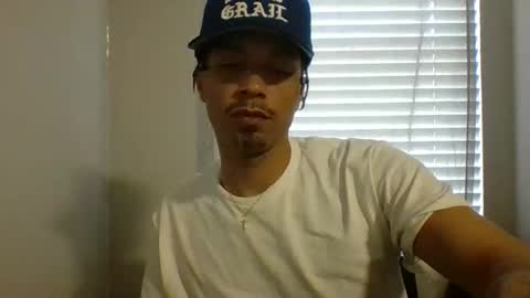 Snapshot of dubz07 chatting on 04-27-26, 10:30 dubz07 online show from 04-27-26, 10:30