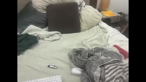 Snapshot of dudebrocuz69 chatting on 03-05-26, 11:23 Dude online show from 03-05-26, 11:23