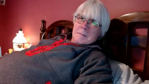 Doug online show from 01-08-25, 05:05