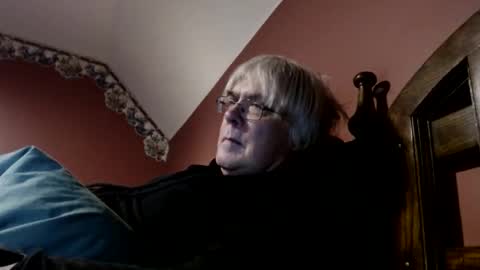 Doug online show from 01-19-25, 01:32