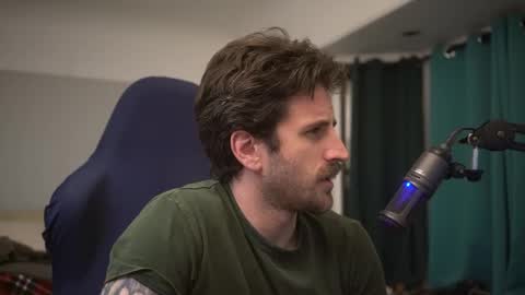 Snapshot of dukethedude chatting on 02-16-25, 02:42 Duke online show from 02-16-25, 02:42