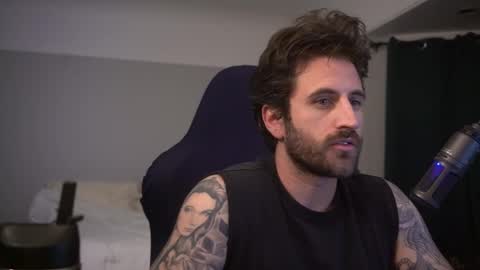 Snapshot of dukethedude chatting on 03-02-25, 02:19 Duke online show from 03-02-25, 02:19