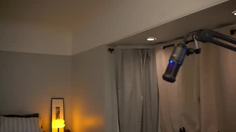 Snapshot of dukethedude chatting on 01-11-26, 03:44 Duke online show from 01-11-26, 03:44