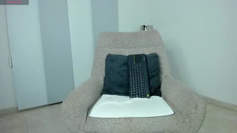 Dulce online show from 04-20-26, 09:56