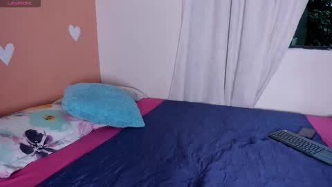 Snapshot of dulce_ass4 chatting on 01-17-26, 11:26 Miah smith online show from 01-17-26, 11:26