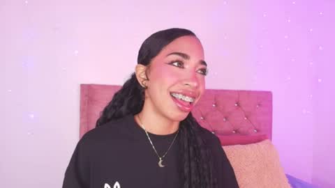 Snapshot of dulce_brown01 chatting on 07-15-26, 02:44 Dulce online show from 07-15-26, 02:44