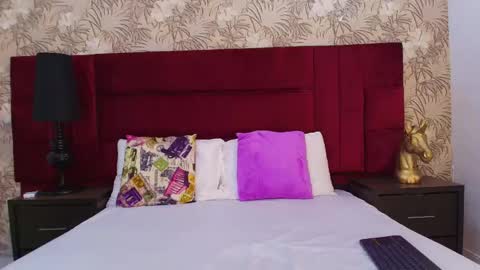 Dulce online show from 04-20-26, 11:35