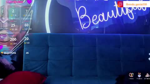    Monday 5-2 am From Tuesday to Friday5-1 am Colombia time online show from 01-05-25, 03:22