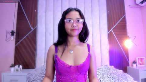 DULCE HOLY online show from 06-04-26, 04:29