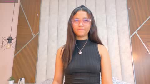 DULCE HOLY online show from 06-06-26, 05:01