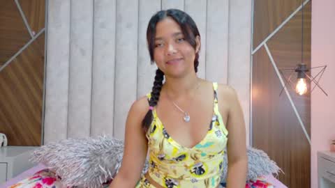 DULCE HOLY online show from 07-07-26, 01:08
