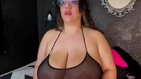 DULCE LF online show from 02-15-26, 03:20