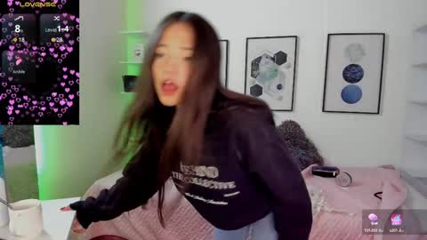 Snapshot of dulce_powl chatting on 02-24-25, 04:15 Dulce  online show from 02-24-25, 04:15