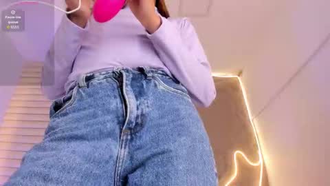 dulce_quintana online show from 12-15-25, 12:31