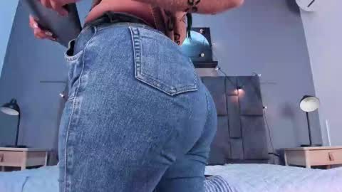 Snapshot of dulceaurora_ chatting on 10-09-25, 03:04 DULCE AURORA online show from 10-09-25, 03:04