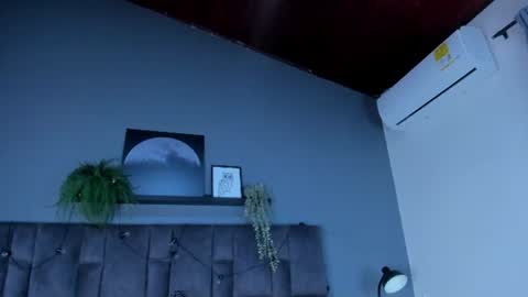 Snapshot of dulceaurora_ chatting on 06-20-26, 02:47 DULCE AURORA online show from 06-20-26, 02:47