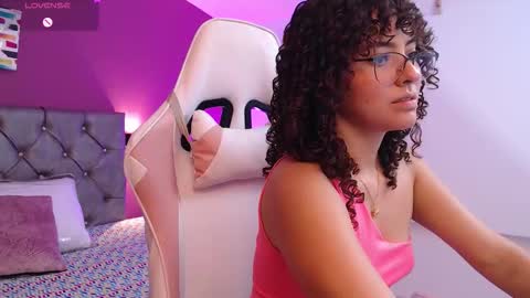 Snapshot of dulcee_gaby chatting on 10-11-25, 11:09 dulcee_gaby online show from 10-11-25, 11:09