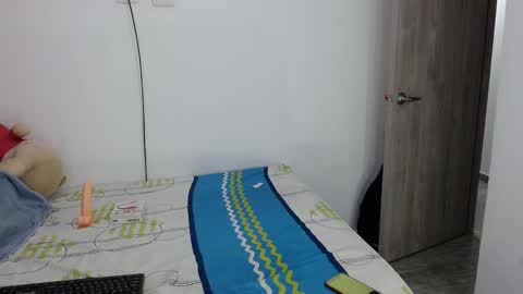 Snapshot of dulceee_maria chatting on 12-30-24, 11:28 Dulce online show from 12-30-24, 11:28