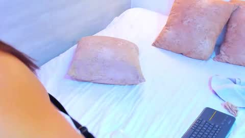 Dulcee Garcia online show from 10-03-25, 11:46