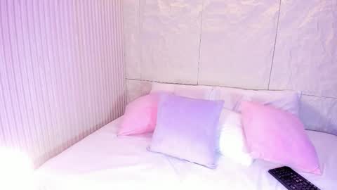 Dulce  online show from 01-16-26, 08:02