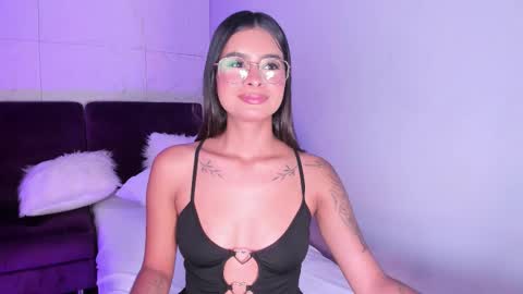 Dulce  online show from 02-11-26, 08:14