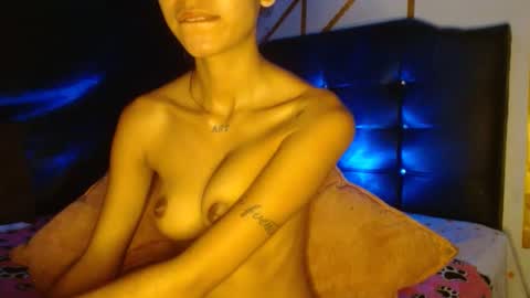 Snapshot of dulcelatina222 chatting on 10-01-25, 11:33 dulcelatina222 online show from 10-01-25, 11:33