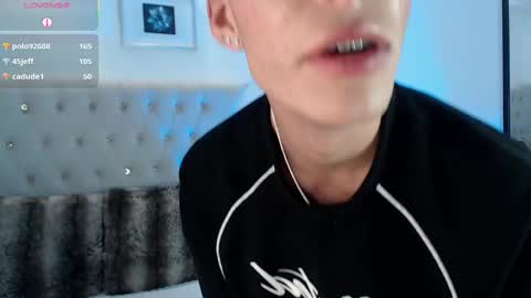 Snapshot of dulcey_ chatting on 09-14-25, 09:19 Dulcey online show from 09-14-25, 09:19