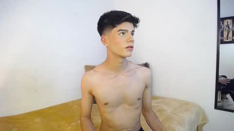 Snapshot of dulcey_ chatting on 09-26-25, 04:27 Dulcey online show from 09-26-25, 04:27