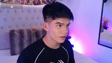 Snapshot of dulcey_ chatting on 10-14-25, 04:24 Dulcey online show from 10-14-25, 04:24