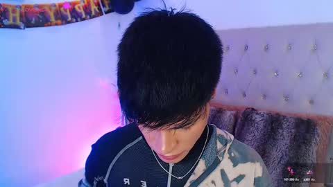 Snapshot of dulcey_ chatting on 10-15-25, 04:34 Dulcey online show from 10-15-25, 04:34