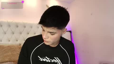 Snapshot of dulcey_ chatting on 11-05-25, 09:31 Dulcey online show from 11-05-25, 09:31