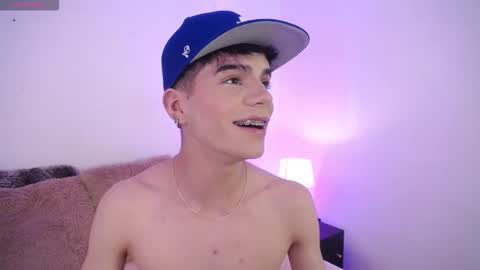 Snapshot of dulcey_ chatting on 11-15-25, 11:54 Dulcey online show from 11-15-25, 11:54