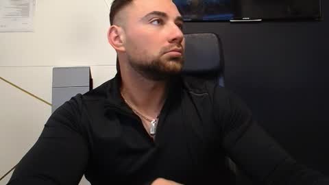 DuncanStone online show from 11-22-25, 06:23