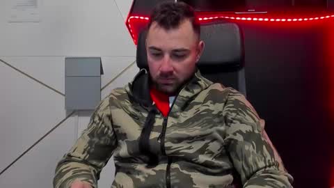 Snapshot of duncanstones chatting on 02-16-26, 05:14 DuncanStone online show from 02-16-26, 05:14