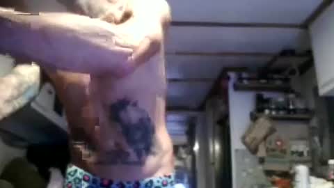 Snapshot of durfmanx chatting on 10-26-25, 01:06 durfmanX online show from 10-26-25, 01:06