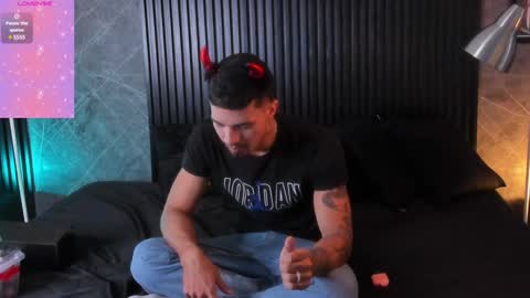 Duriel online show from 01-06-25, 02:03