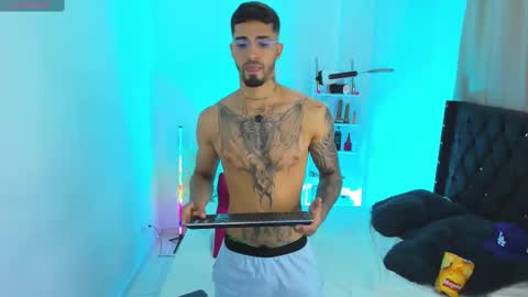 Duriel online show from 09-24-25, 04:32