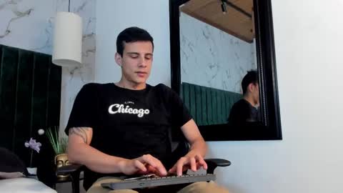 Dustin Sonne online show from 02-18-25, 09:32