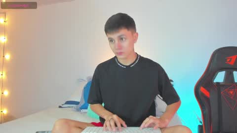 Snapshot of dustinlevine chatting on 01-13-25, 12:56 Dustin Levy online show from 01-13-25, 12:56