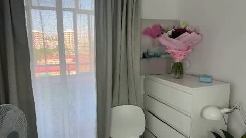 Snapshot of dustkiss17 chatting on 08-07-26, 08:38 Adriana online show from 08-07-26, 08:38