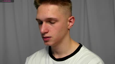 Dustyn online show from 01-12-25, 05:33